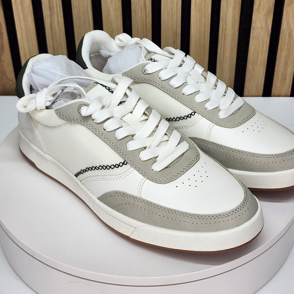 NEW - Club Room Dawson Men’s White Sneakers Casual Lace Up Shoes - Size 7.5